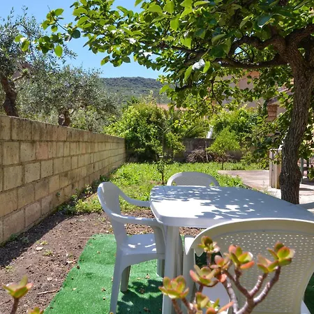 Apartamento 2 Bedroom Lovely In