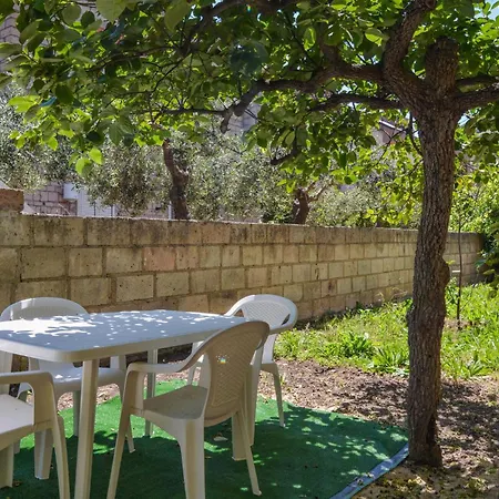 2 Bedroom Lovely In شقة بوسا