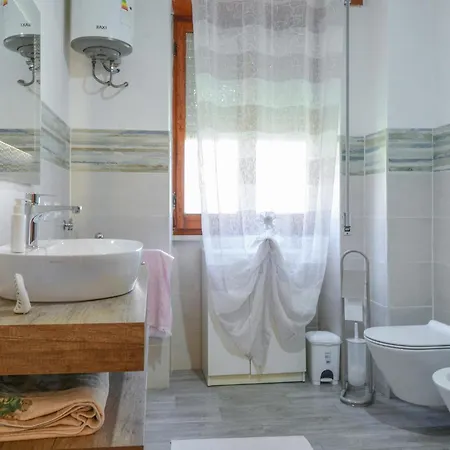 Apartamento 2 Bedroom Lovely In *