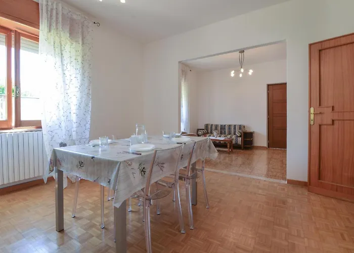 Appartement 2 Bedroom Lovely In